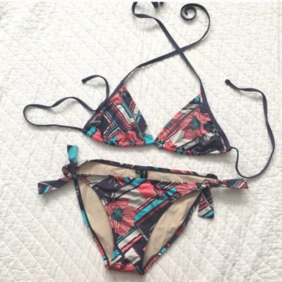 Watersun Bikini Sz 10 SMALL - Picture 1 of 5